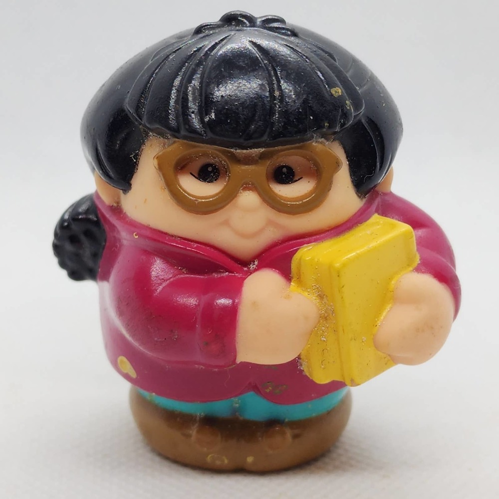 Little Tikes Bookworm Betty 3" Play Pretend Figurine Girl with Book & Glasses